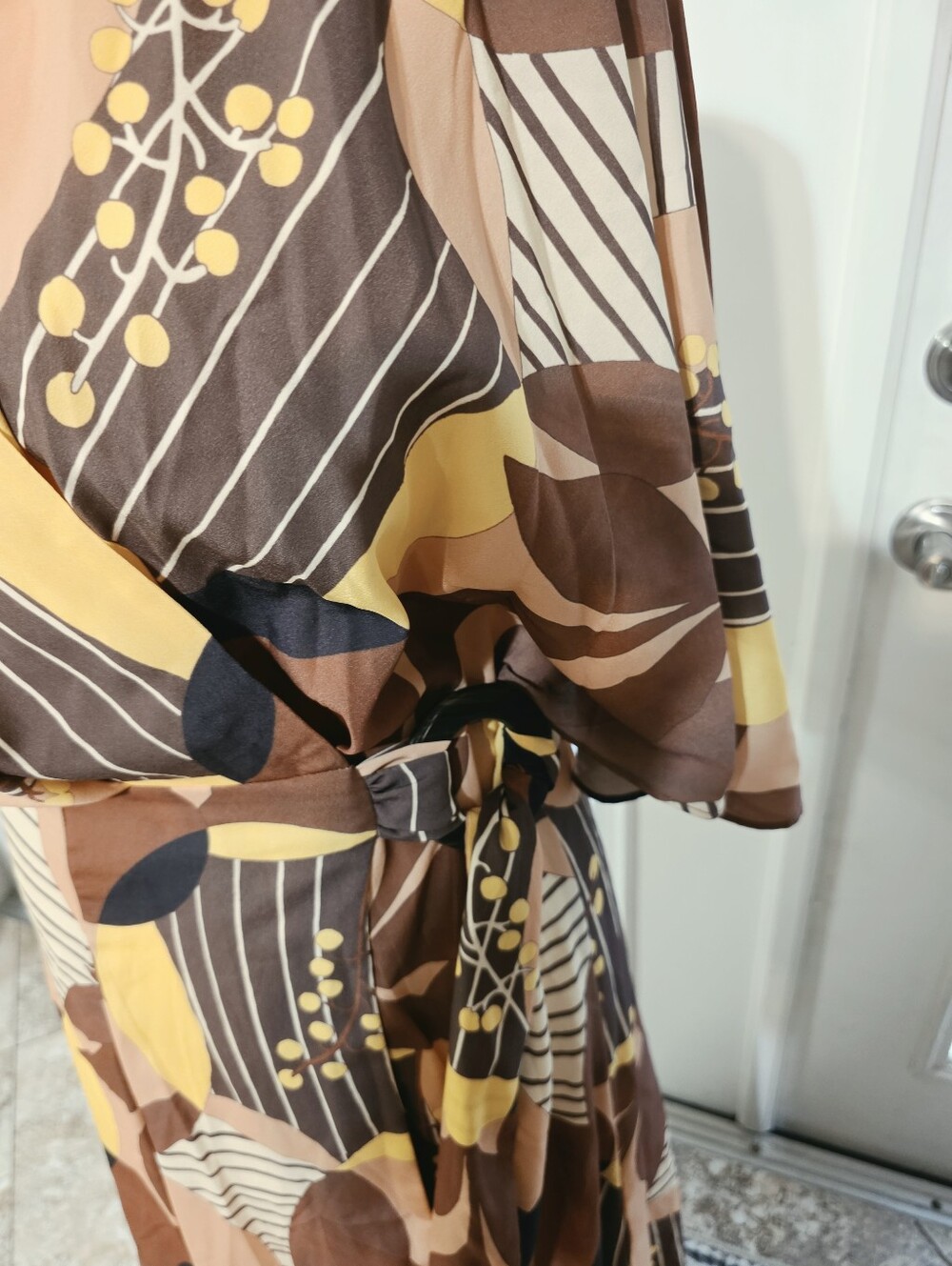 Hutch Anthropologie Abstract Brown Yellow Wrap Maxi Dress Kimono Sleeve Size Sma - Picture 5 of 7
